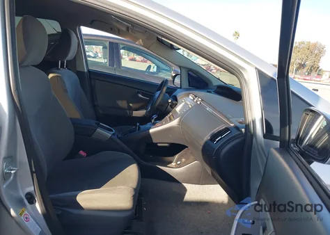 2013 Toyota Prius Two from USA, damaged, VIN JTDKN3DU1D5679214